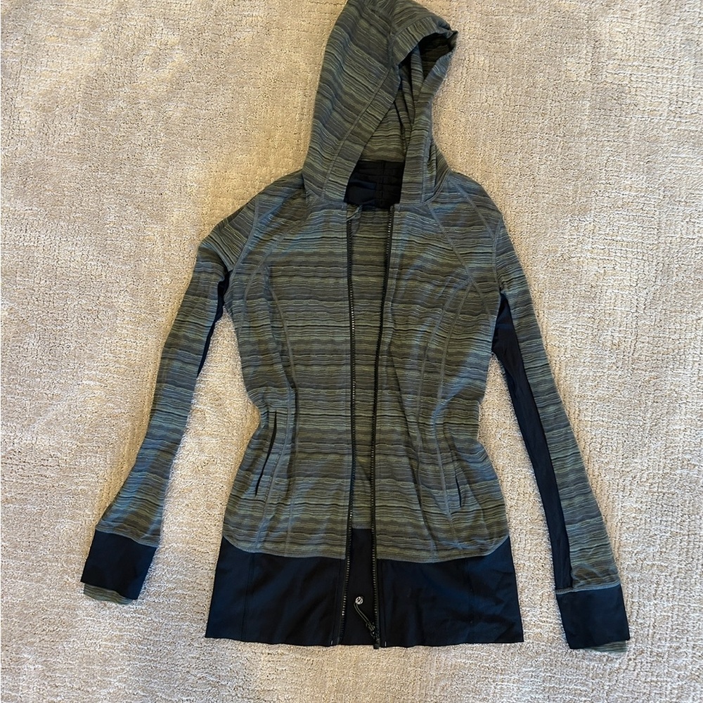 Lululemon Athletica Lightweight Black and Gray Striped Hooded Sweater